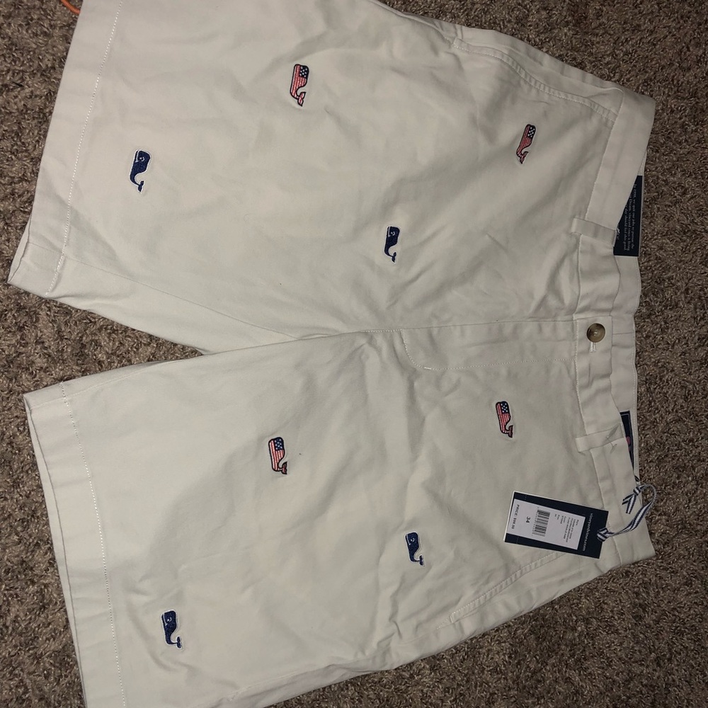MENS VINEYARD VINES USA FLAG WHALE SHORTS 34